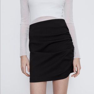 ZARA RUCHED MINI SKIRT Black XS